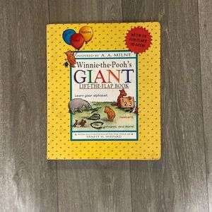 Winnie the Poohs giant flap book